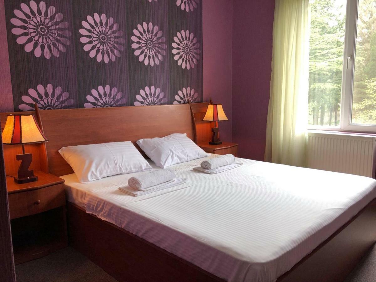 Imeri Park Hotel Kutaisi Zewnętrze zdjęcie