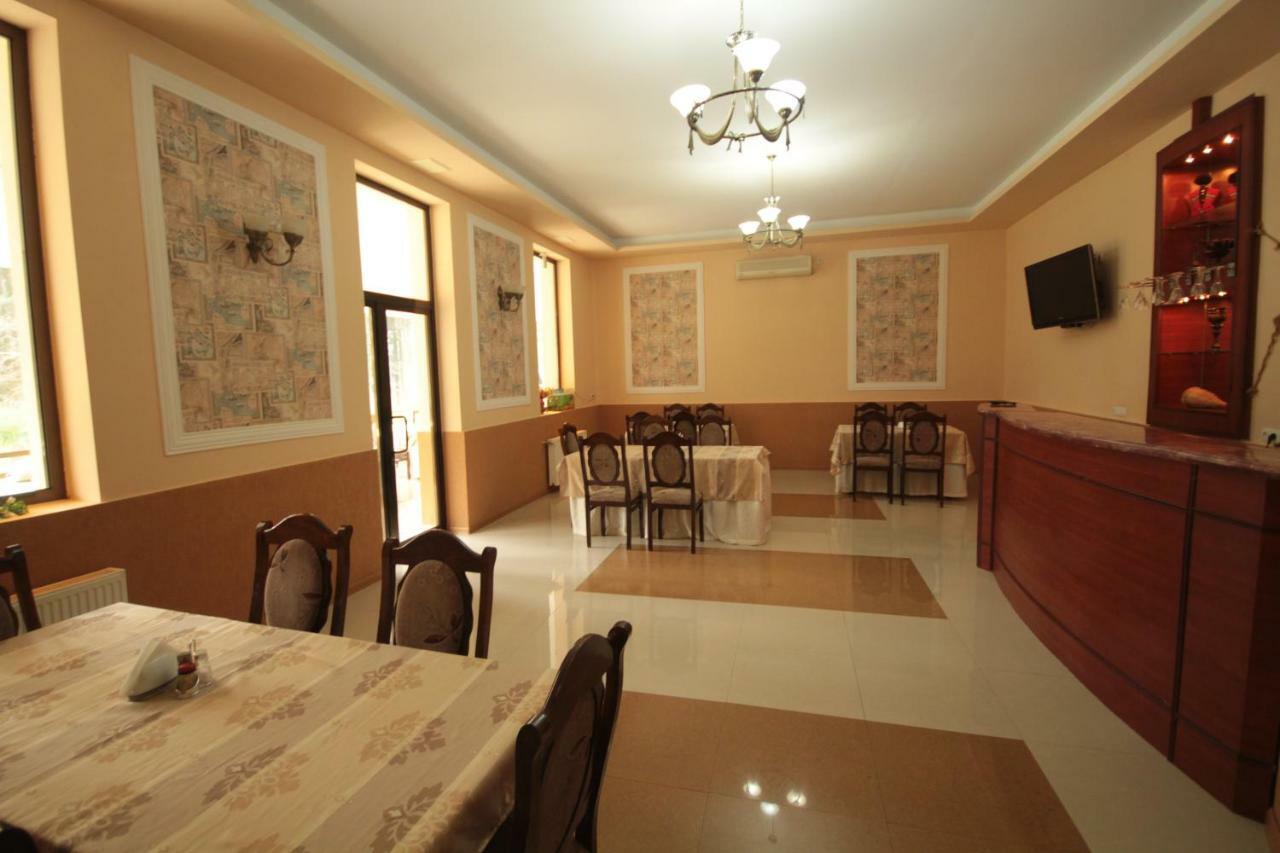 Imeri Park Hotel Kutaisi Zewnętrze zdjęcie